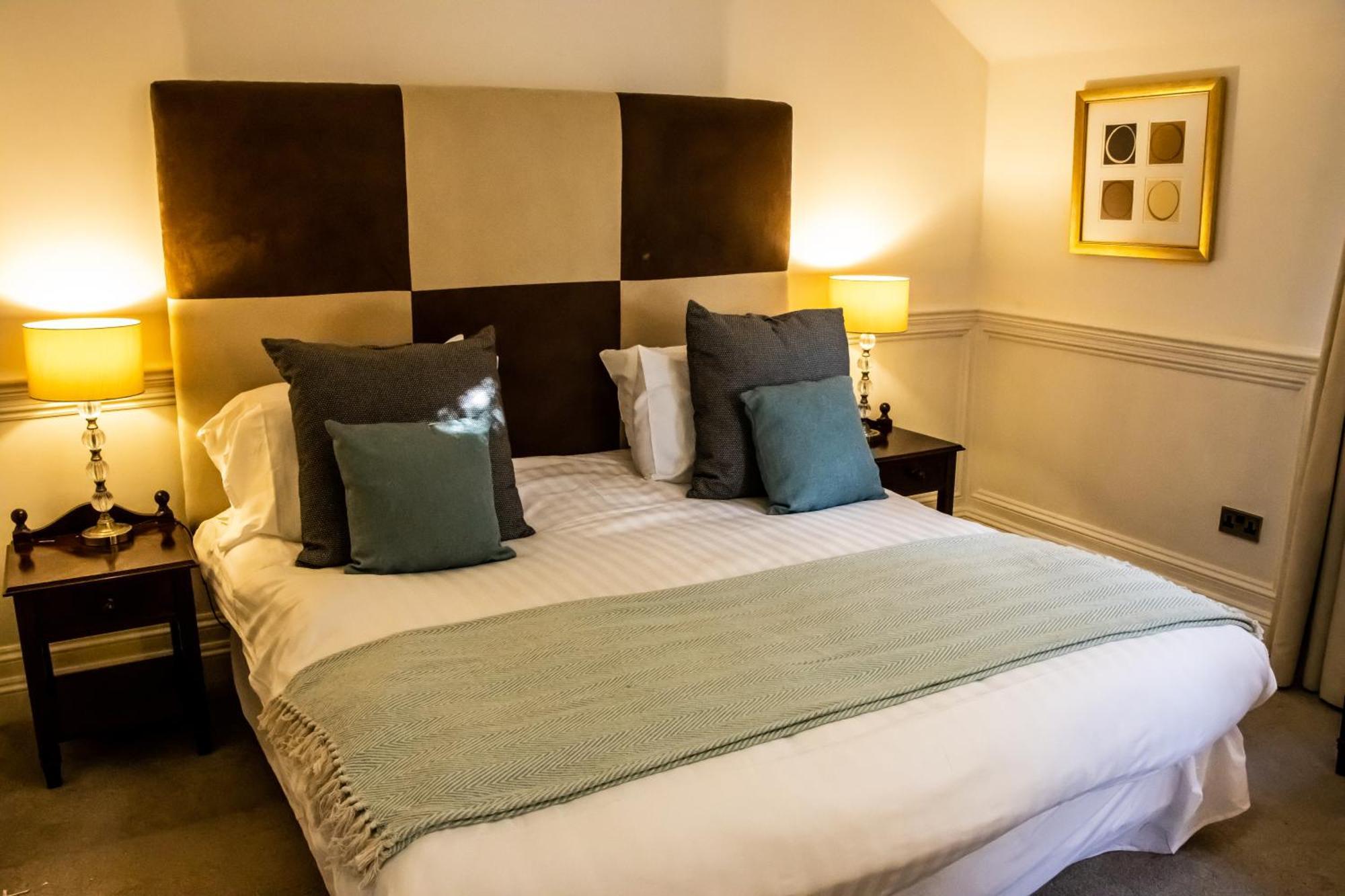 The Lord Bute Hotel Highcliffe Luaran gambar
